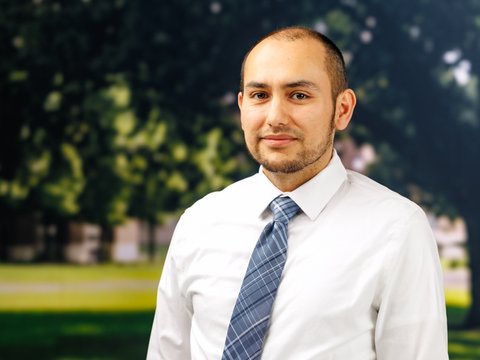 Dr. Andres Espindola